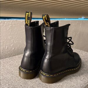 Dr. Martens Black Leather airwalk Boots